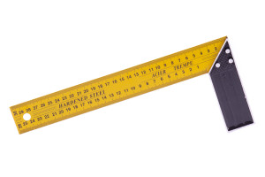 Uholník žltý 30cm-5102